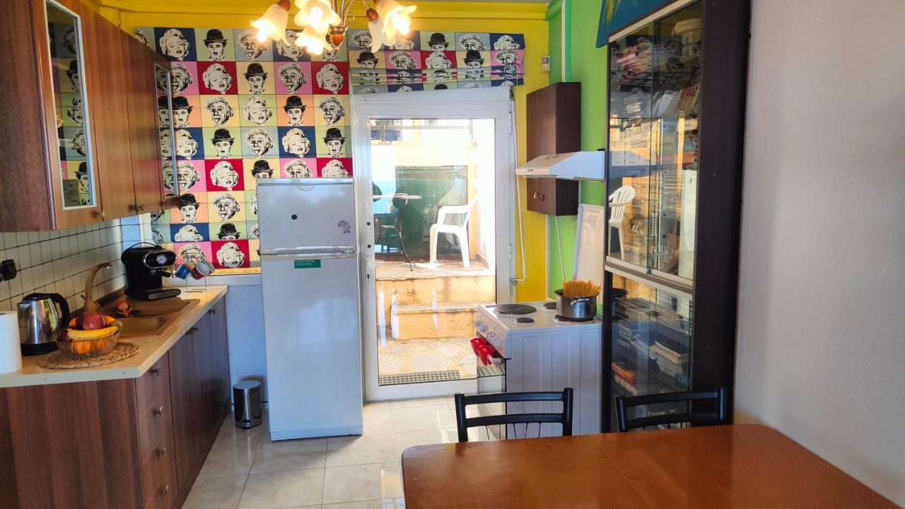 Joy View Apartment Кавала Екстериор снимка